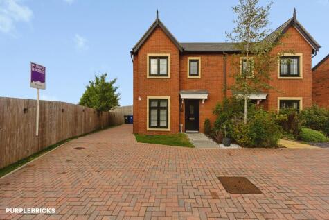 Rook Close, Dukinfield, SK16