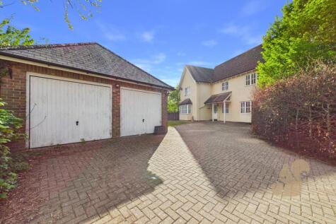 Percy Ruse Close, Great Cornard