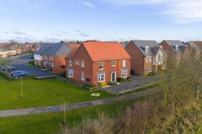 34, Woodhead Road, Warwick CV34 7DG