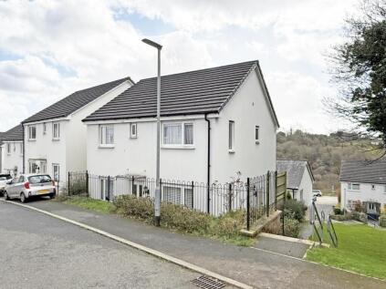 Sandpiper Road, Palmerston Heights, Plymouth
