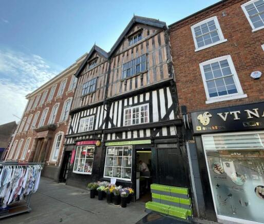 Bromsgrove 110 High Street.jpeg