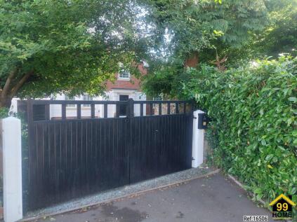 Mount Drive, Oswestry, Shropshire, SY11