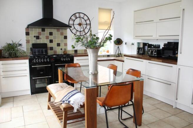Fitted Dining Kitchen