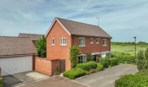 11, Pasture View, Oaklands Lane, Smallford, St. Albans AL4 0FR