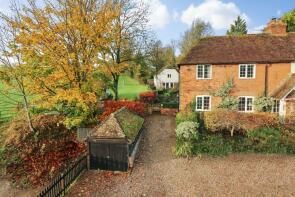 1, Broxhall Cottages, Pett Bottom Road, Lynsore Bottom, Canterbury CT4 5PE