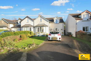 7, Stoneleigh Court, Carnforth LA5 0UR