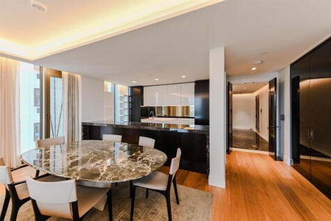 5 Belvedere Rd, London, SE1
