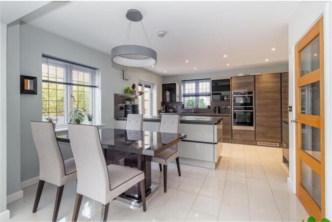 Kitchen-1.jpg