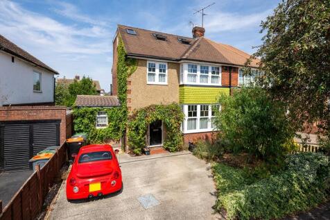 Wendover Drive, Bedford, MK41