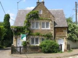 2 Twin Cottage, Grove Lane, Towcester NN12 8PY