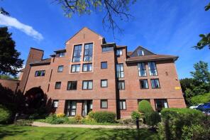 36 Flat 36, Cwrt Bryn Coed, Coed Pella Road, Colwyn Bay LL29 7BJ