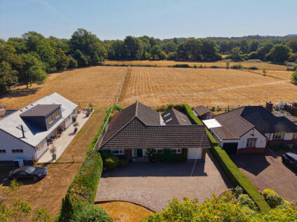 Storrington Road, Thakeham, RH20