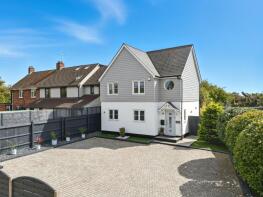 The Ridges, Braintree Road, Dunmow CM6 3EB