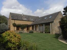 Hawkstone Barn, Road Through Taston, Chipping Norton OX7 3JL