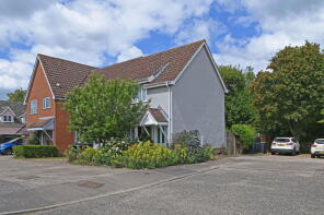 11, Home Meadow, Woodbridge IP13 8DG