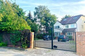 Woodcote, Church Lane, Sheering, Bishop's Stortford CM22 7NR