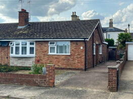 22, Sunningdale Avenue, Lowestoft NR33 7DB