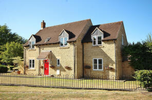 1, Oak Tree Close, North Leigh OX29 6AB