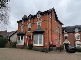 Flat 5, 224 Hollyhurst Court, Birmingham Road, Sutton New Hall, Sutton Coldfield B72 1DD