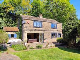37 39, Hough, Northowram, Halifax HX3 7BU