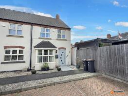 1, Baron Close, Coalville LE67 3SR