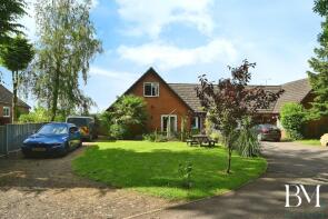 Bungalow 11, Catthorpe Manor, Lilbourne Lane, Catthorpe LE17 6DF