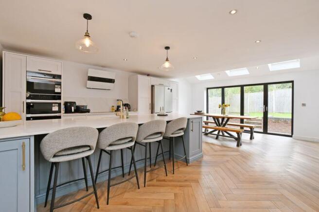 Dining Kitchen 