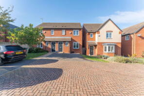 7, Bates Hollow, Leicester LE7 7RT