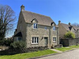 2, Painters Field, Cirencester GL7 5DL
