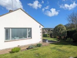 19, Park Road, Sandown PO36 0HU