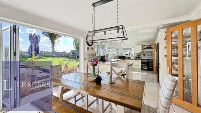 Kitchen Diner