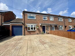 18, Whinstone View, Middlesbrough TS9 6AU
