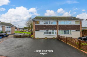 10, Thames Close, Brierley Hill DY5 4QZ