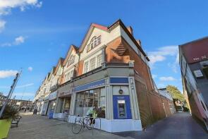 Flat 4, 28-30, Southbourne Grove, Bournemouth BH6 3RA