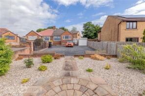 19, Hill Top Drive, Oakes, Huddersfield HD3 4GG