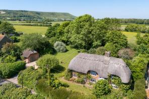 33, The Village, Alciston BN26 6UN