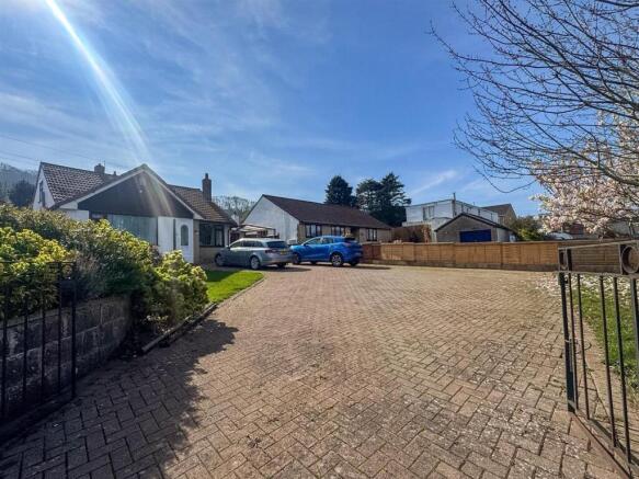 Front Garden & Parking