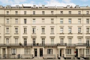Flat 10, 38, Gloucester Terrace, London W2 3DA