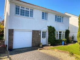 11, Hazeltree Copse, Crofty, Swansea SA4 3SH
