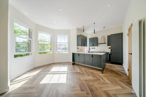 Thornton Avenue, Telford Park, London, SW2