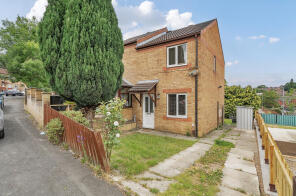 33, Raynville Rise, Bramley, Leeds LS13 2QG