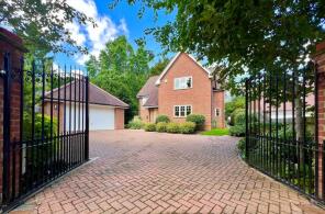 12, Drays Lane, Rotherfield Peppard, Henley-on-thames RG9 5JW