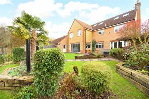 10, Herbert Gardens, Towcester NN12 7BB