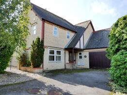 11, Lansdowne Crescent, Derry Hill SN11 9NT