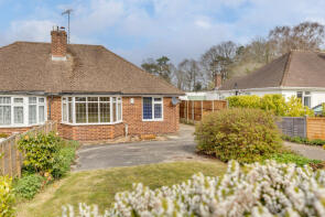 106, Heathcote Drive, East Grinstead RH19 1NQ