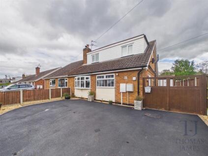 Carlton Crescent, East Leake, LE12