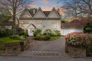 Aysbrooke, Middle Street, Nazeing, Waltham Abbey EN9 2LQ
