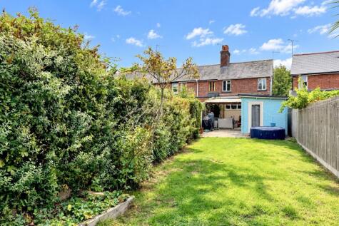 Christchurch Road, RINGWOOD, BH24 3AS