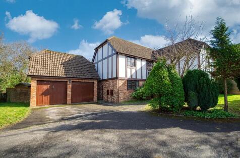 Hornbeam Gardens, West End, Hampshire, SO30