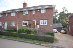 22, Deenethorpe, Corby NN17 3EP